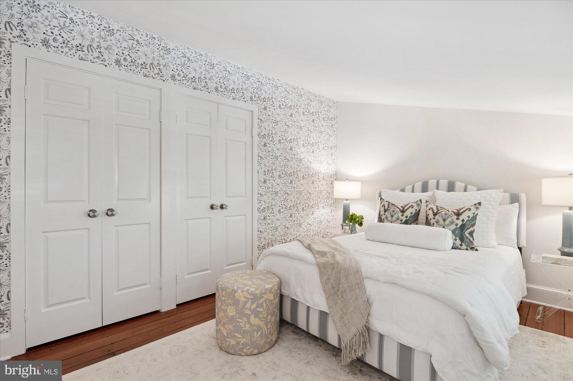 ST JOHNS SQUARE - Residential