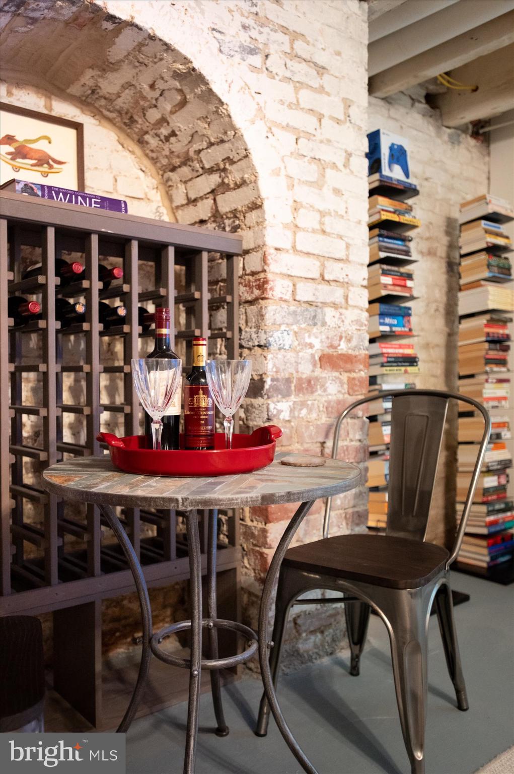 ST JOHNS SQUARE - Residential