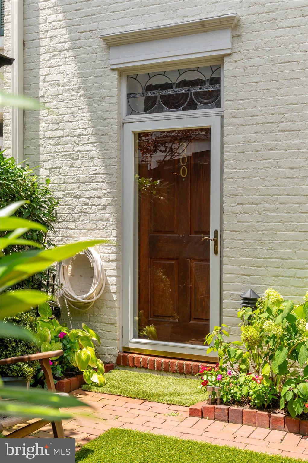 ST JOHNS SQUARE - Residential