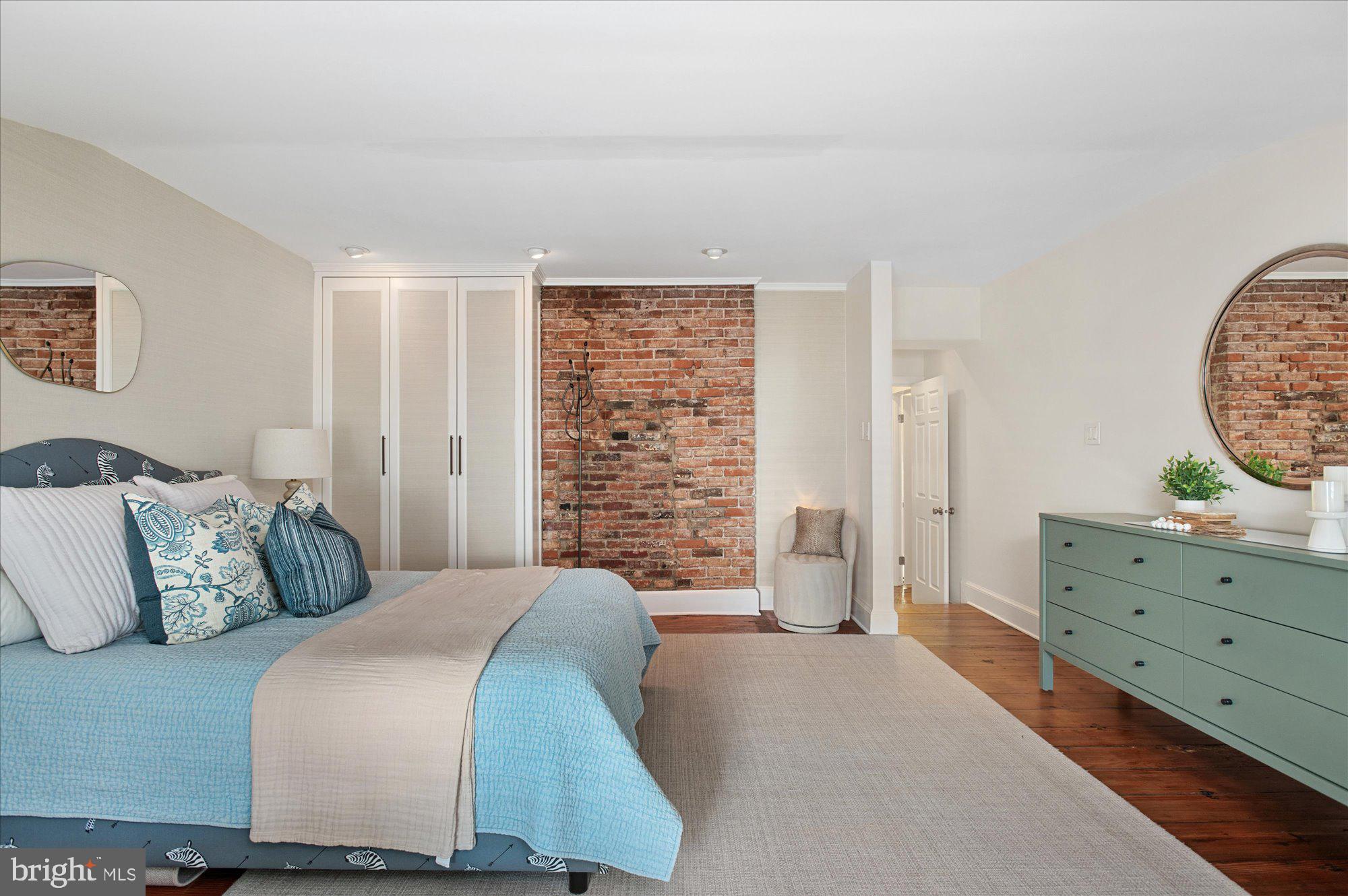 ST JOHNS SQUARE - Residential