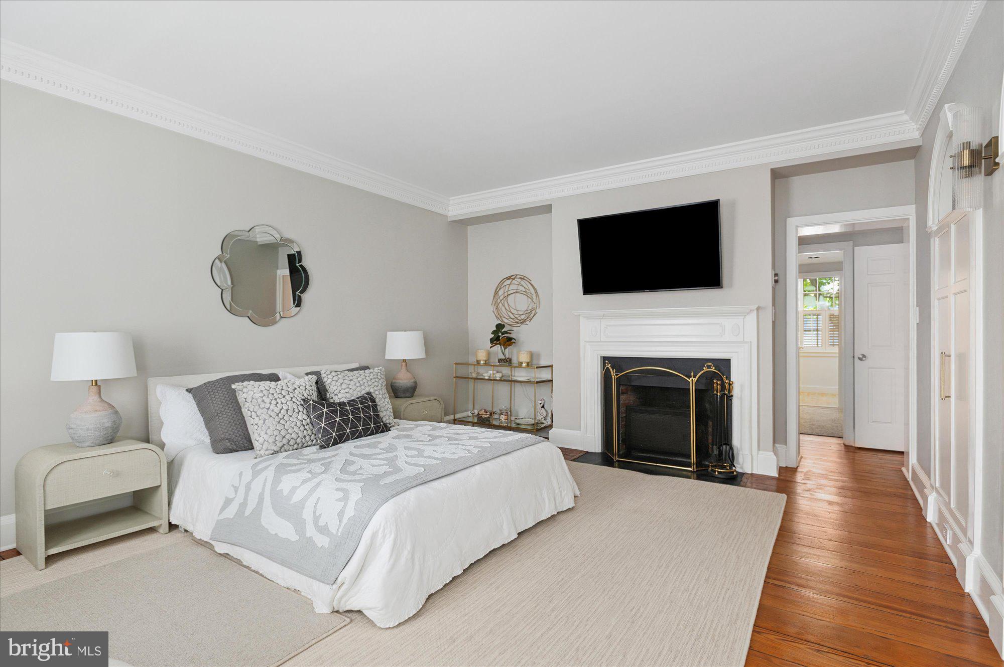 ST JOHNS SQUARE - Residential