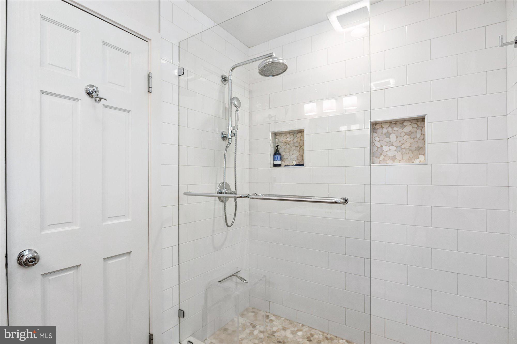 ST JOHNS SQUARE - Residential