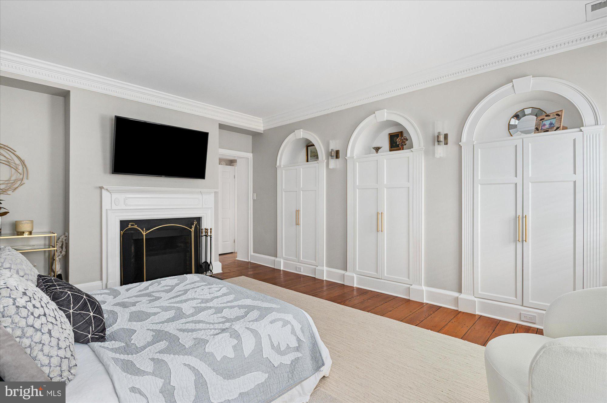 ST JOHNS SQUARE - Residential