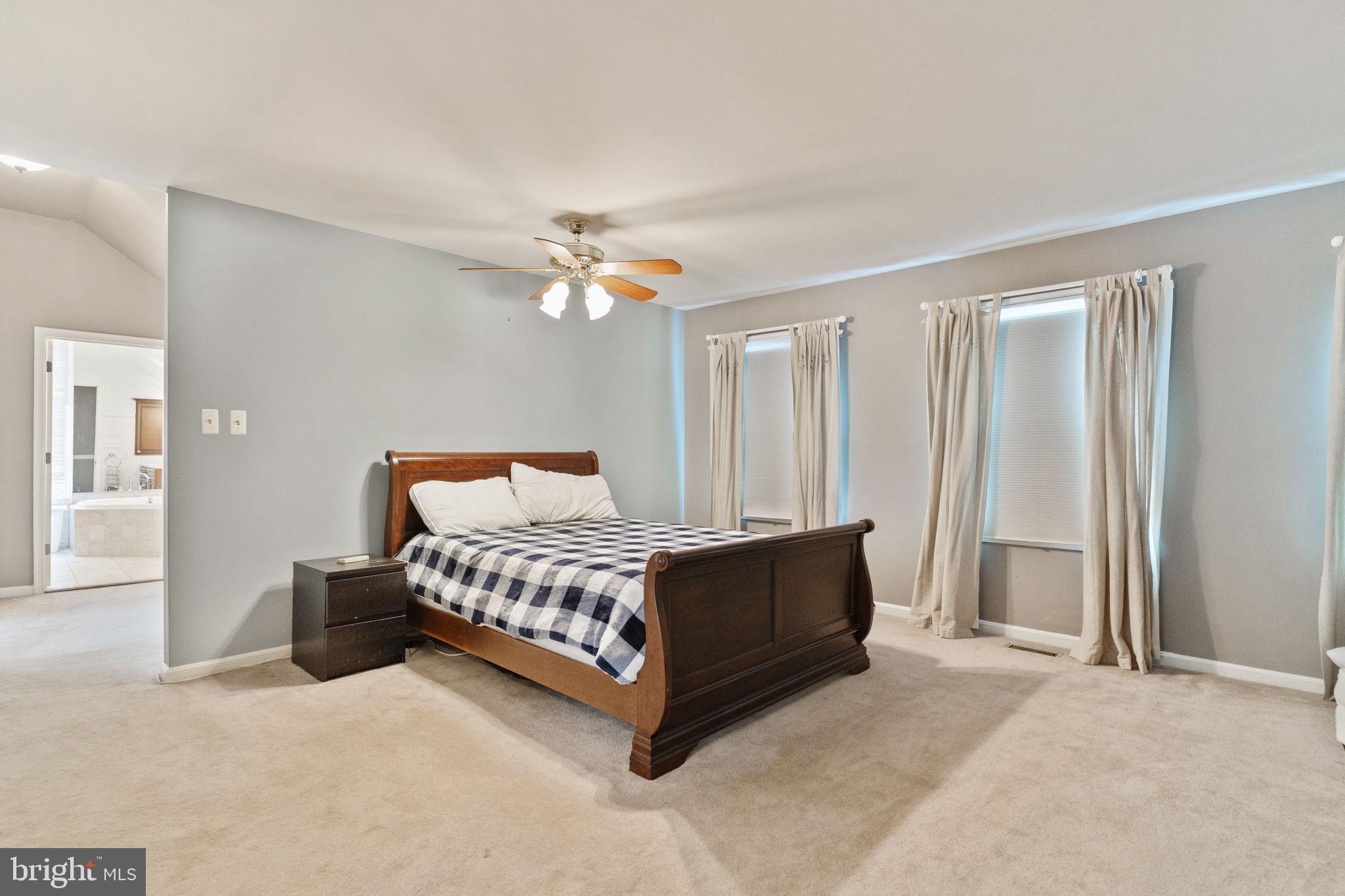 COUNTRYSIDE - Residential