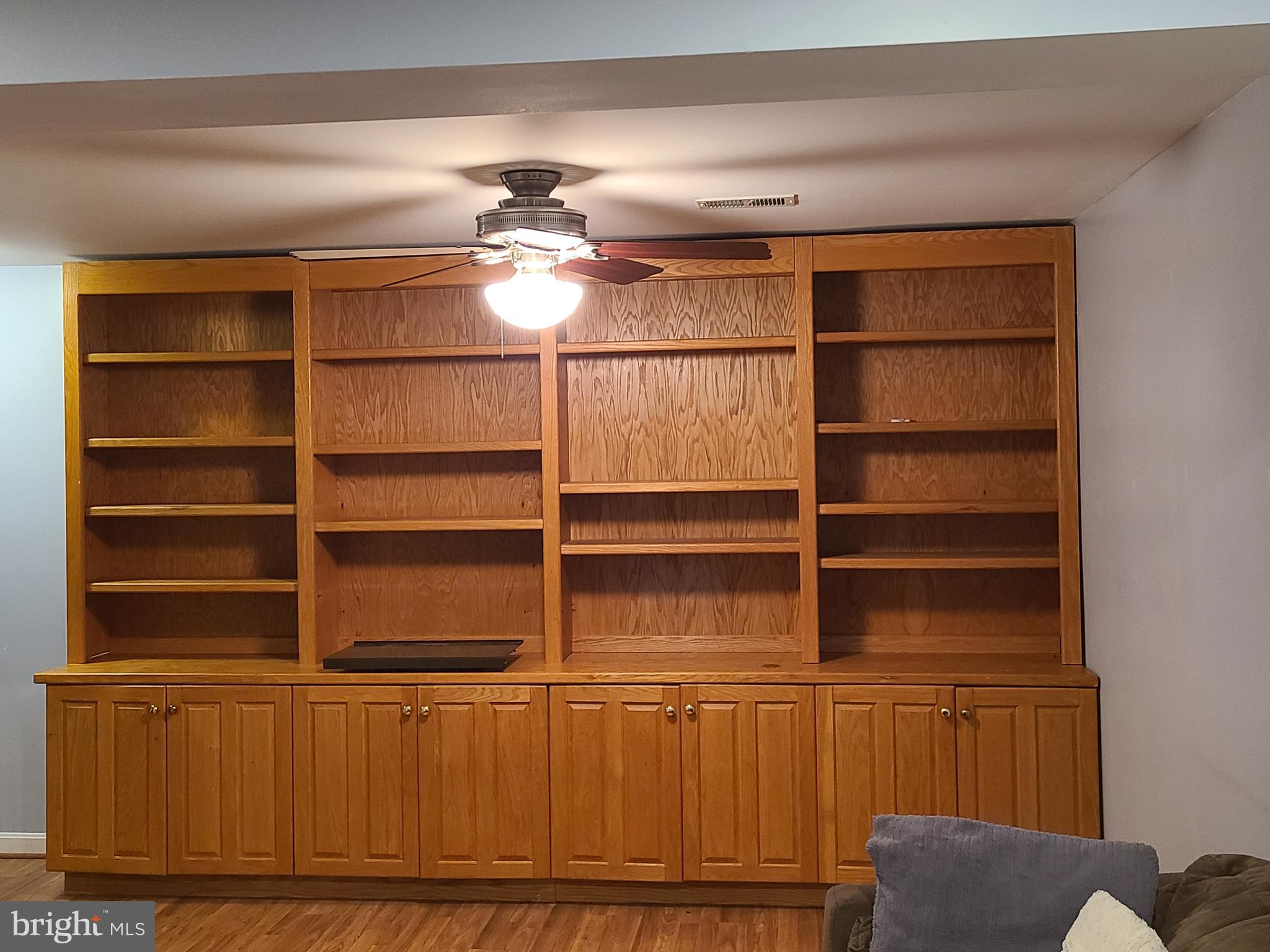 COUNTRYSIDE - Residential