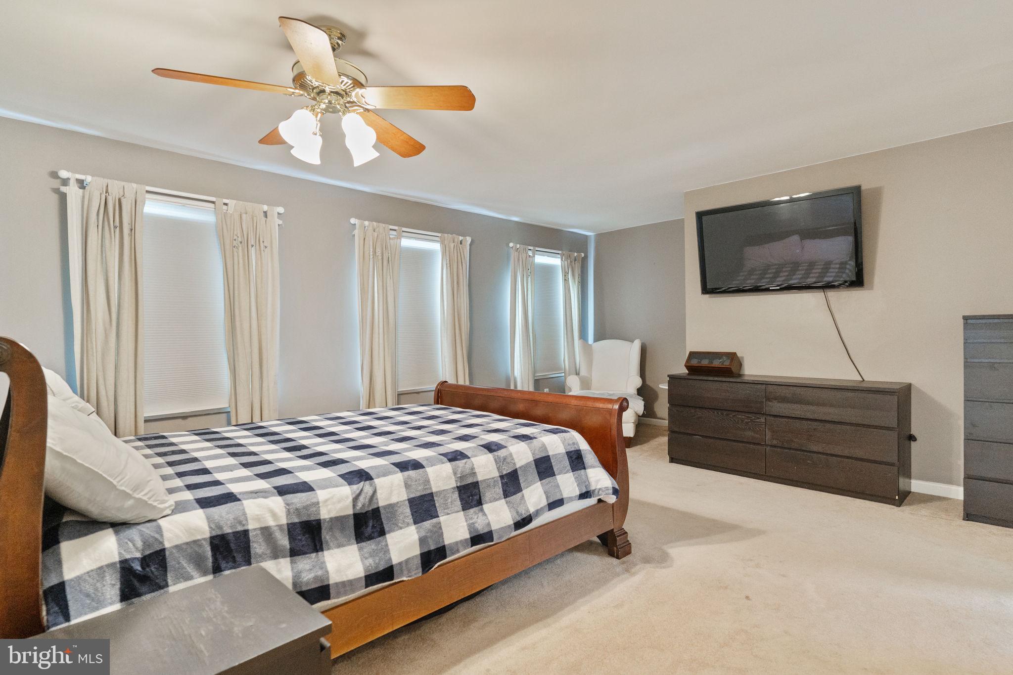 COUNTRYSIDE - Residential