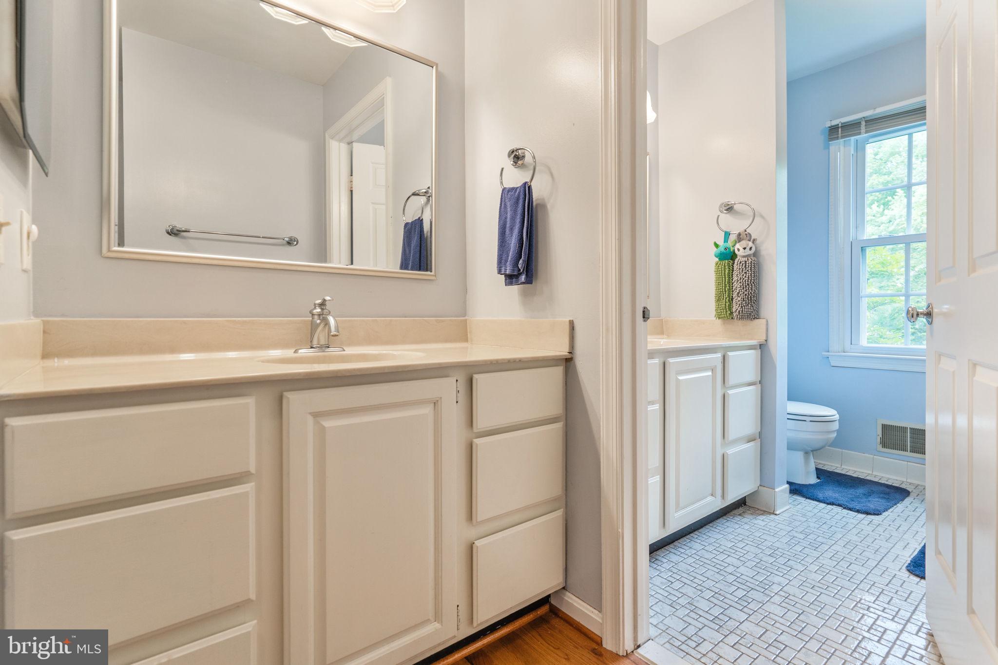 COUNTRYSIDE - Residential