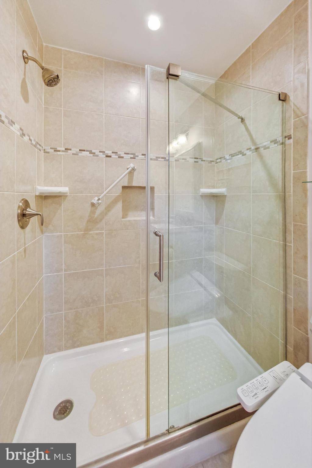 TOP OF THE PARK - Residential