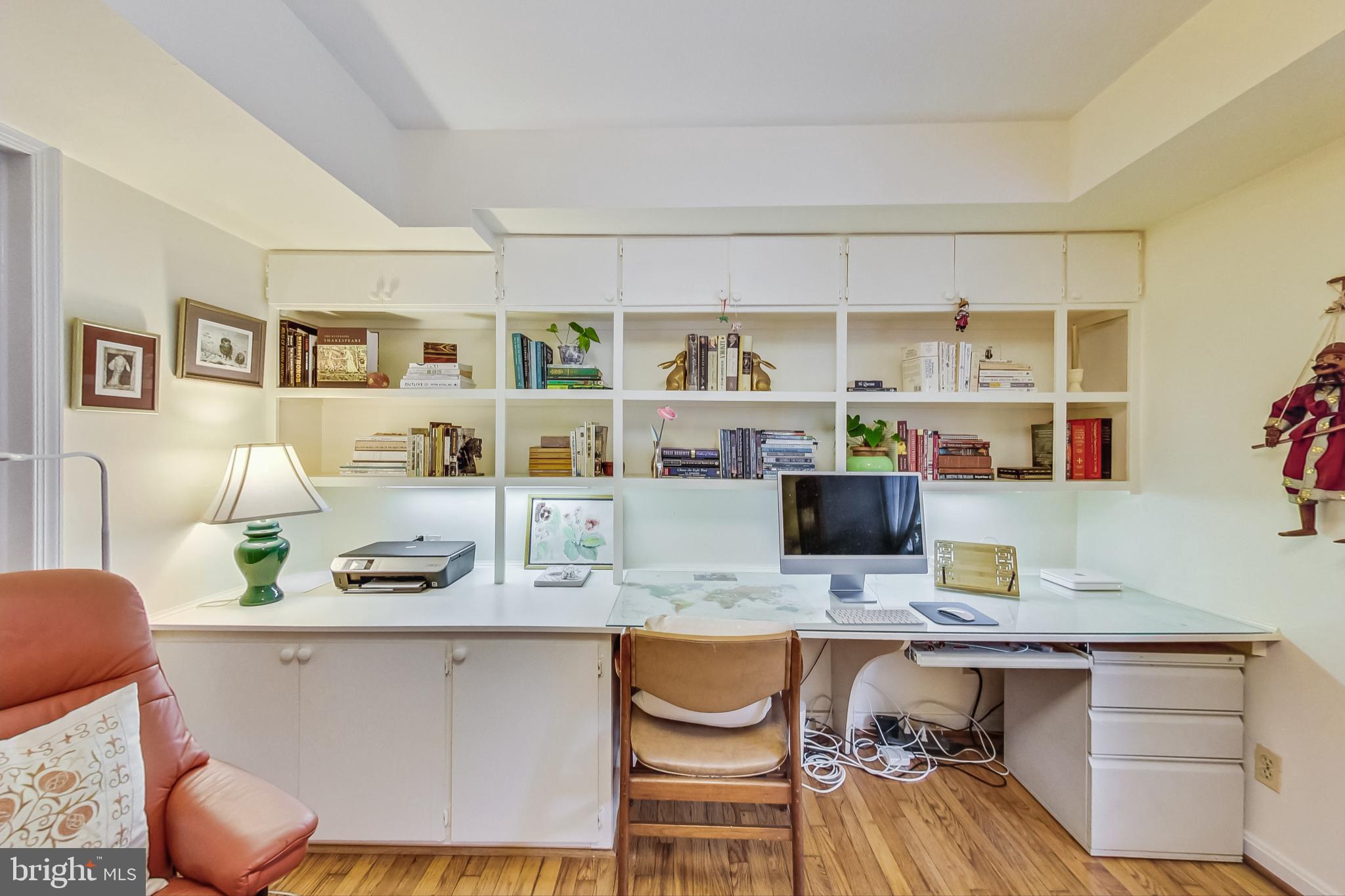 TOP OF THE PARK - Residential