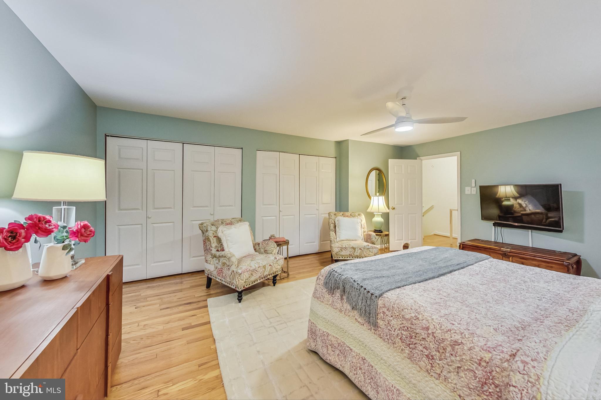 TOP OF THE PARK - Residential