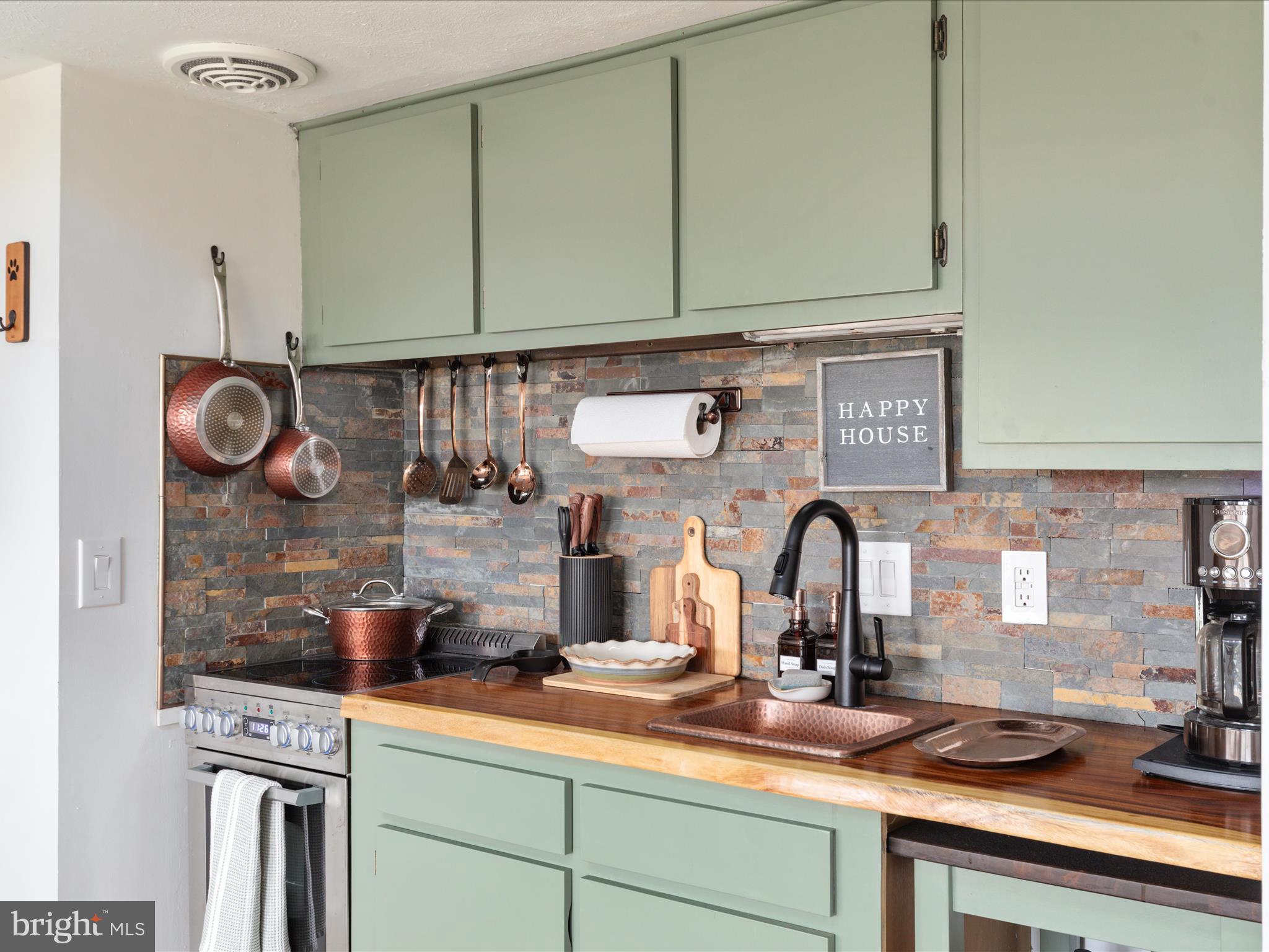 BRYCE HILL CONDOS - Residential