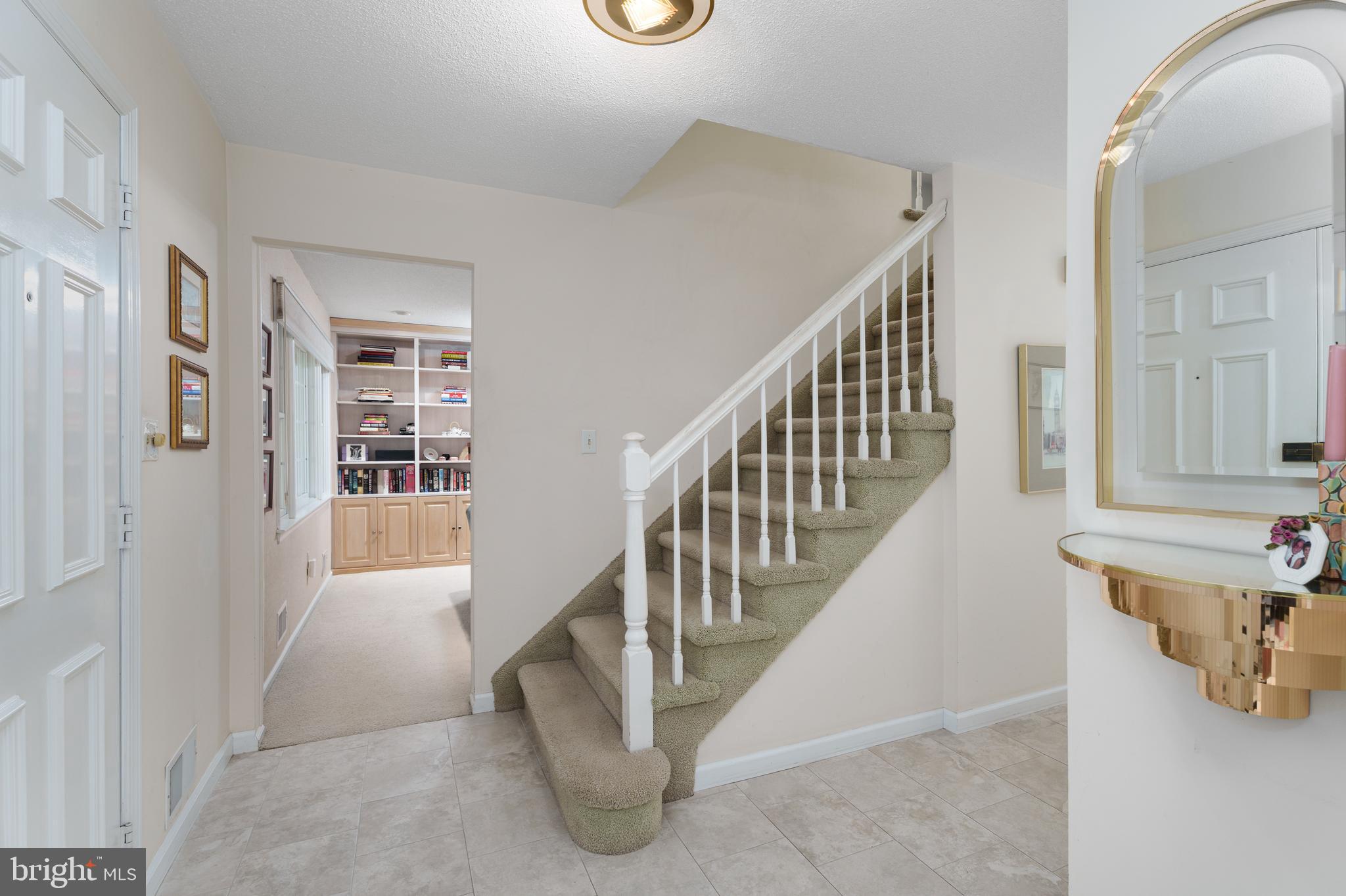 23 WOODLANE ROAD