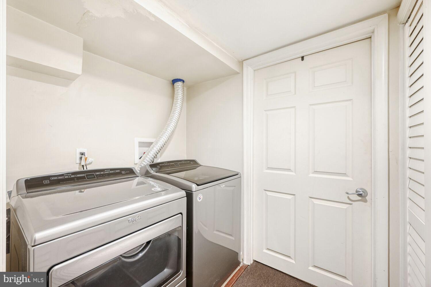 HAMILTON HILLS - Residential