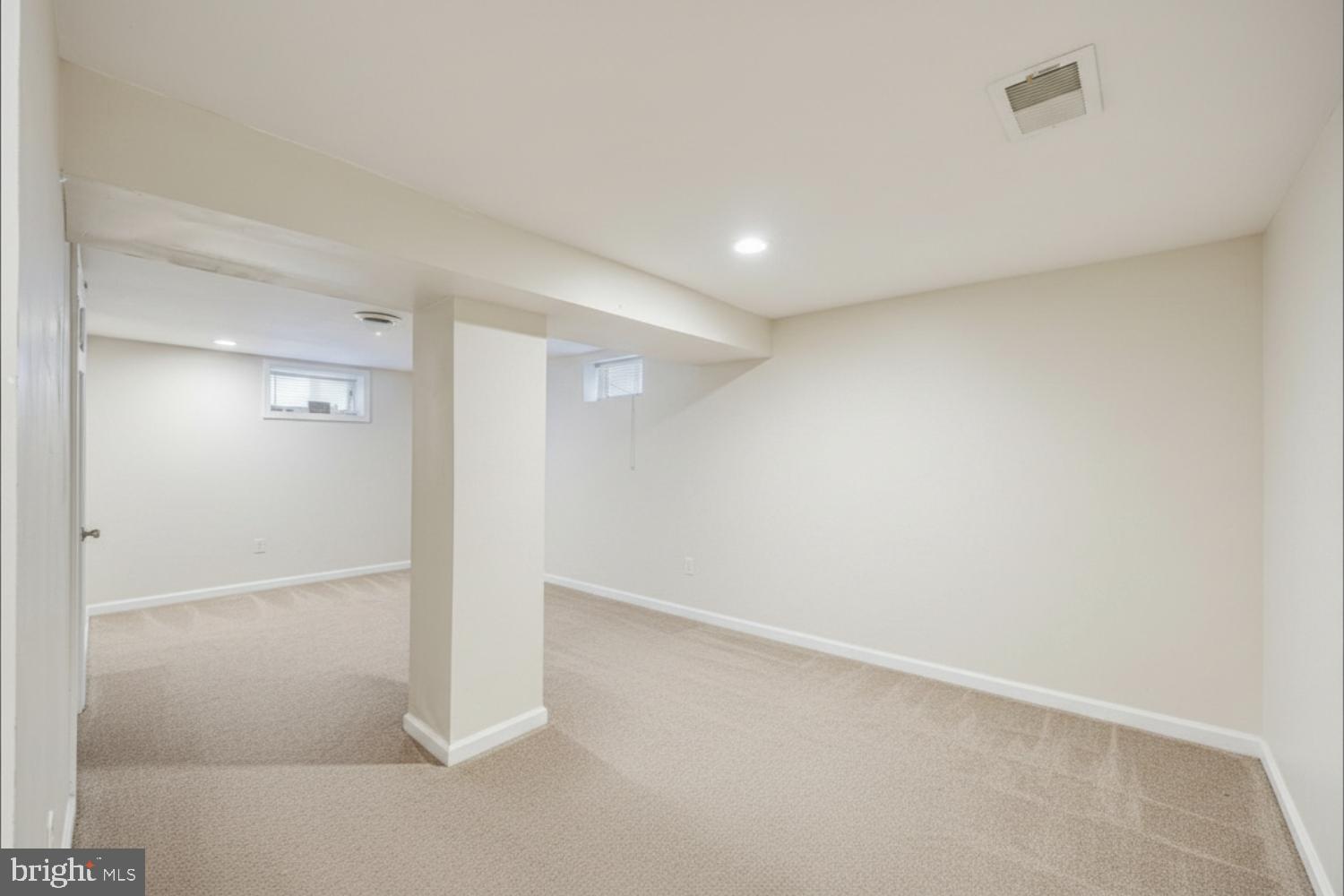 HAMILTON HILLS - Residential