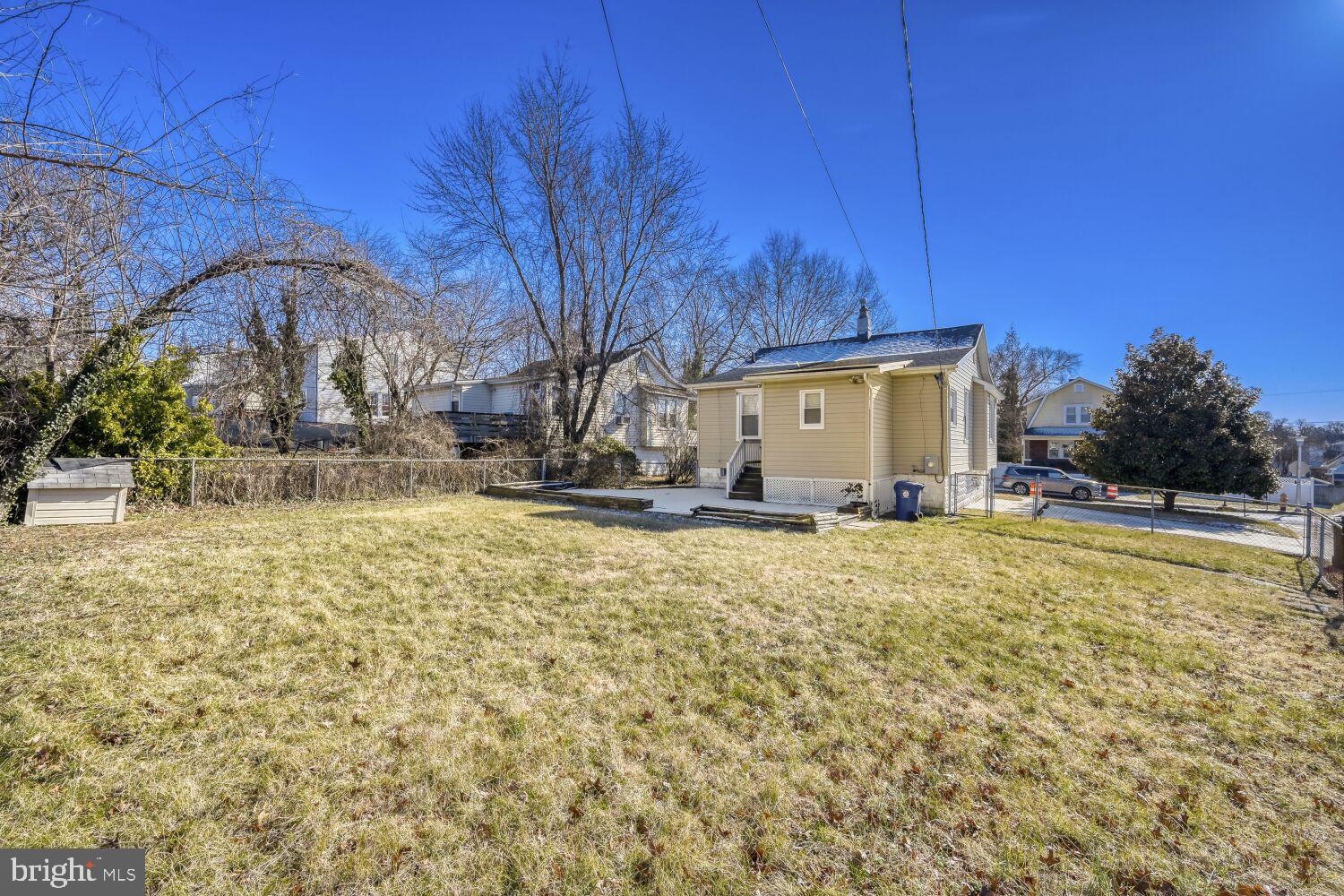 HAMILTON HILLS - Residential