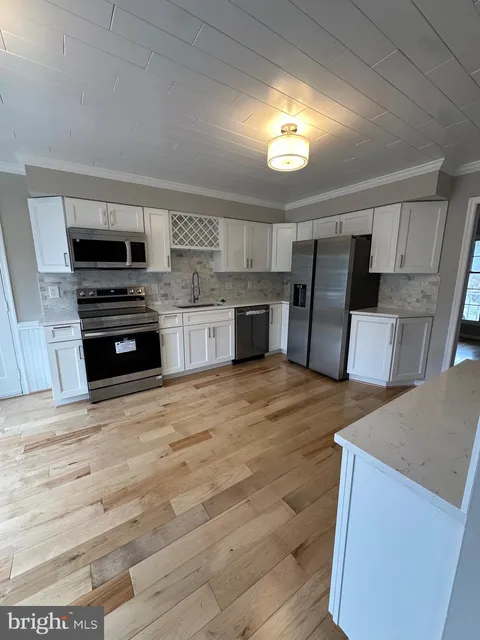 MLS: VASP2032582