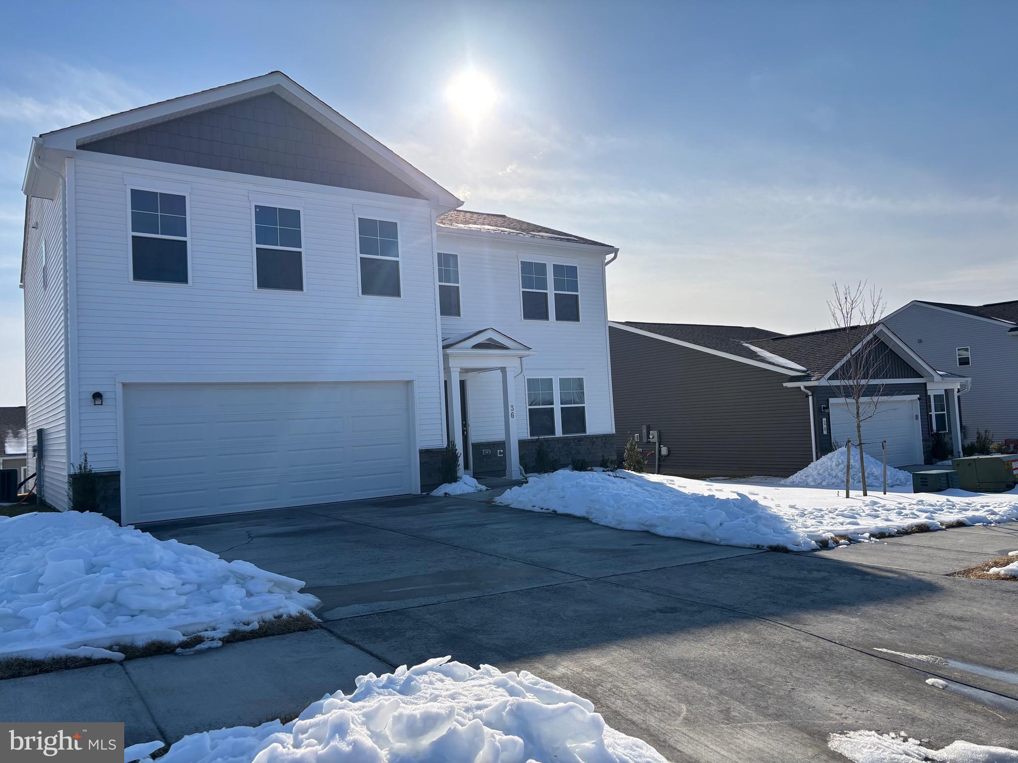 STONE SPRING - Residential Lease