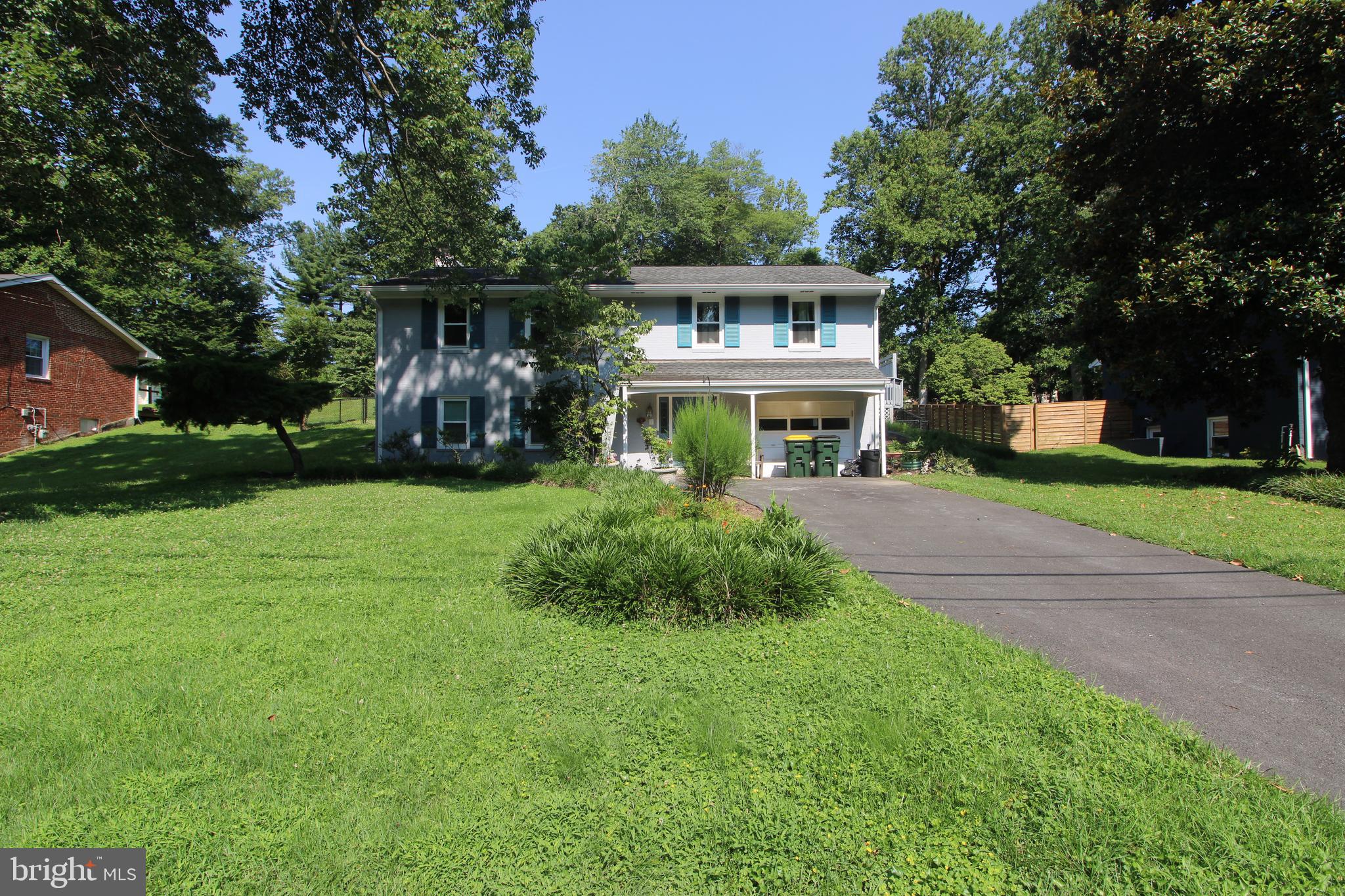 WOODS OF ILDA - Residential Lease