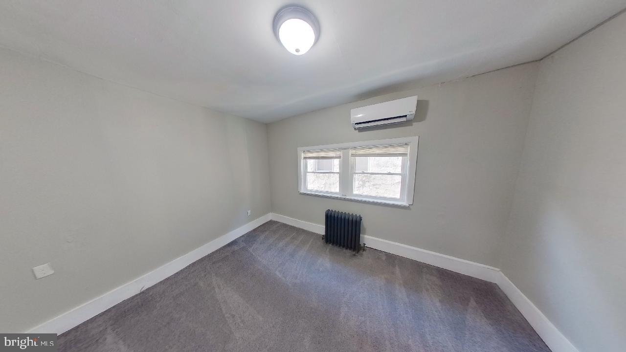 OVERBROOK PARK - Residential Lease