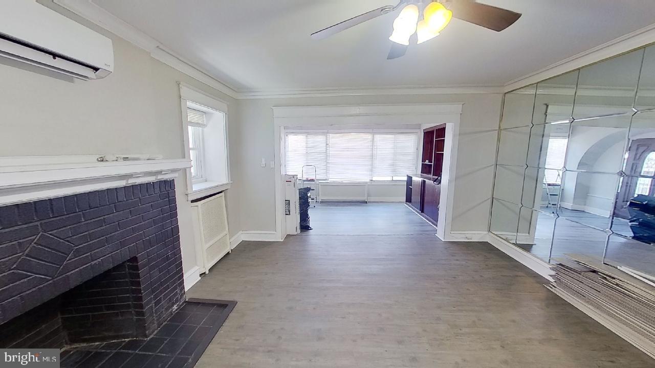 OVERBROOK PARK - Residential Lease