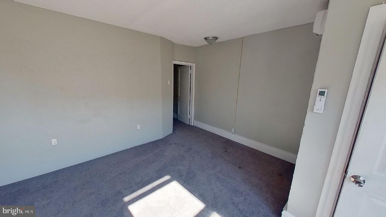 OVERBROOK PARK - Residential Lease