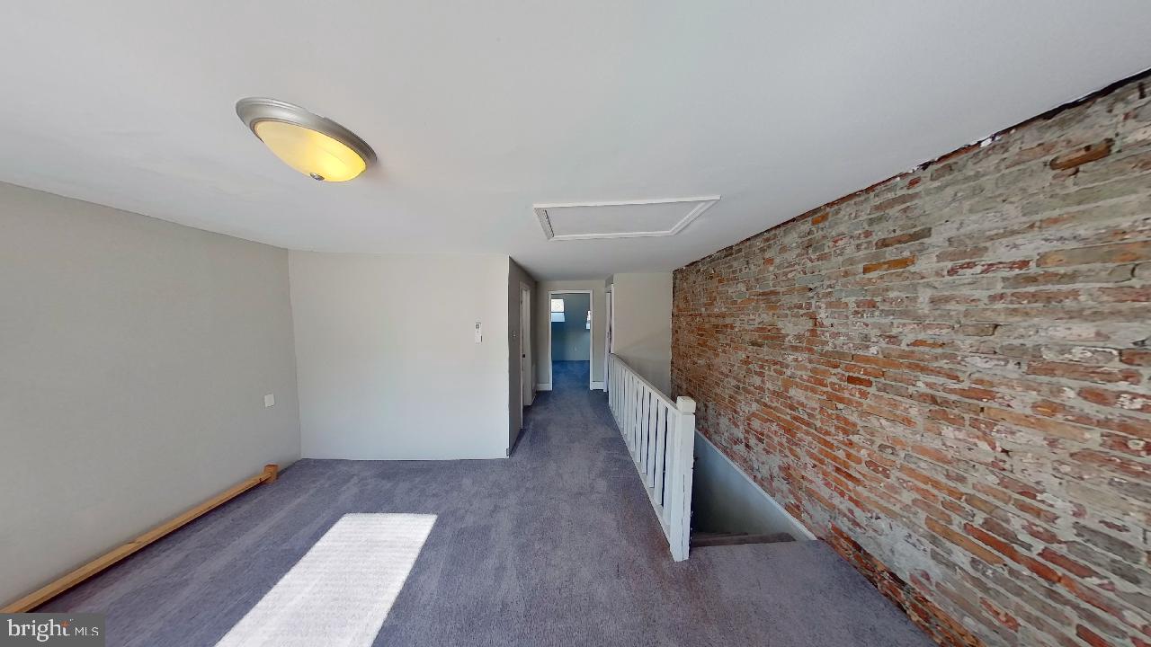 OVERBROOK PARK - Residential Lease