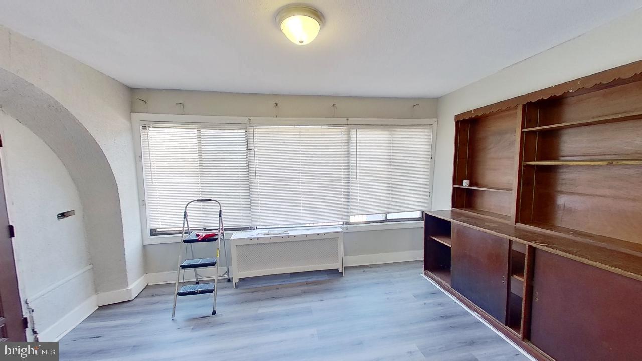 OVERBROOK PARK - Residential Lease