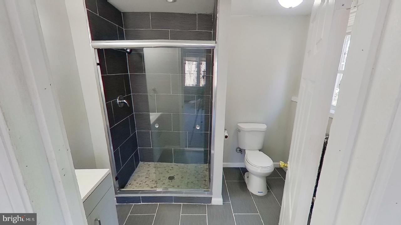 OVERBROOK PARK - Residential Lease