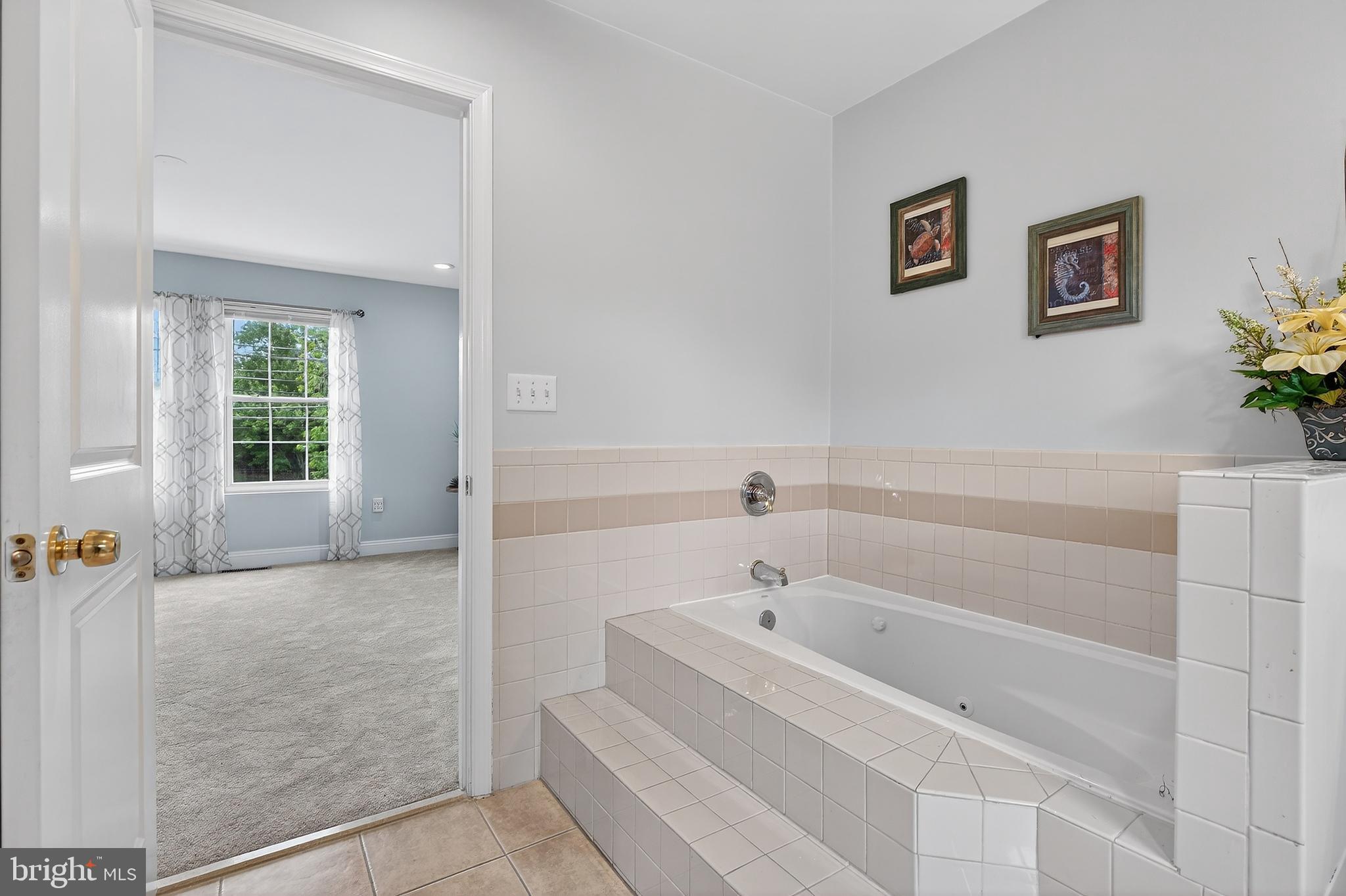 LAYTONIA - Residential