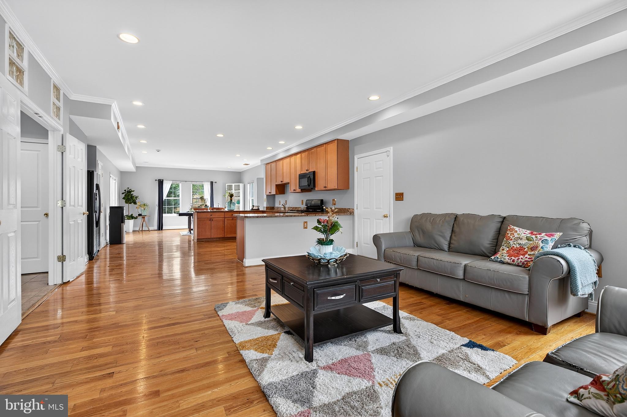 LAYTONIA - Residential