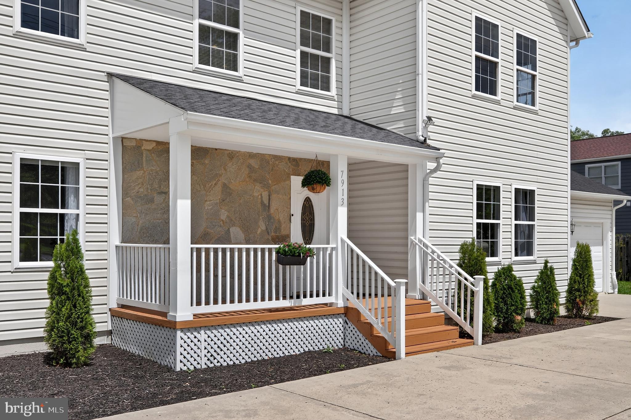 LAYTONIA - Residential