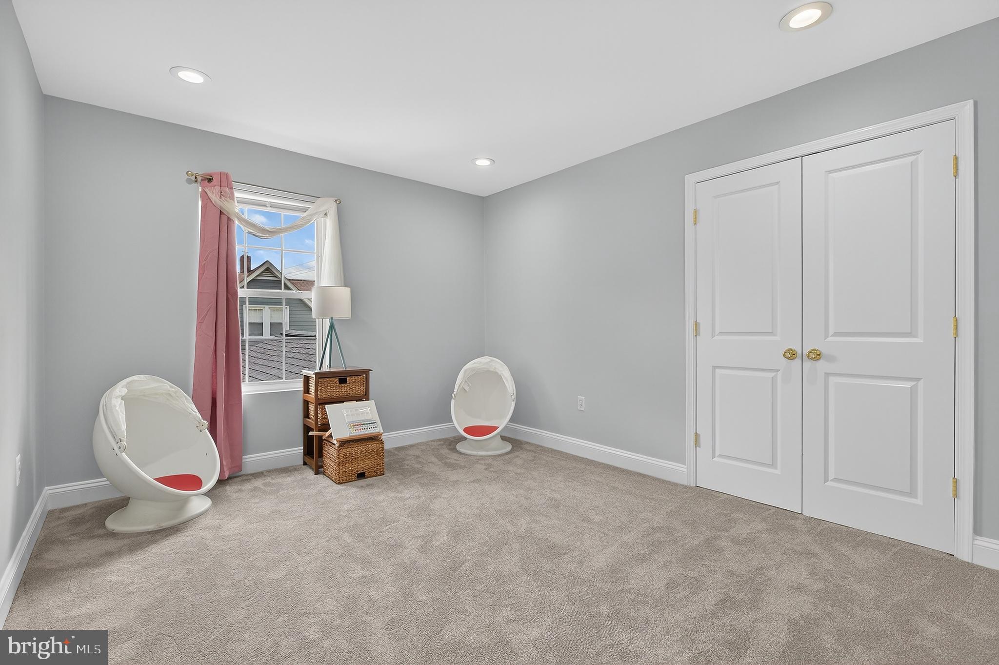 LAYTONIA - Residential