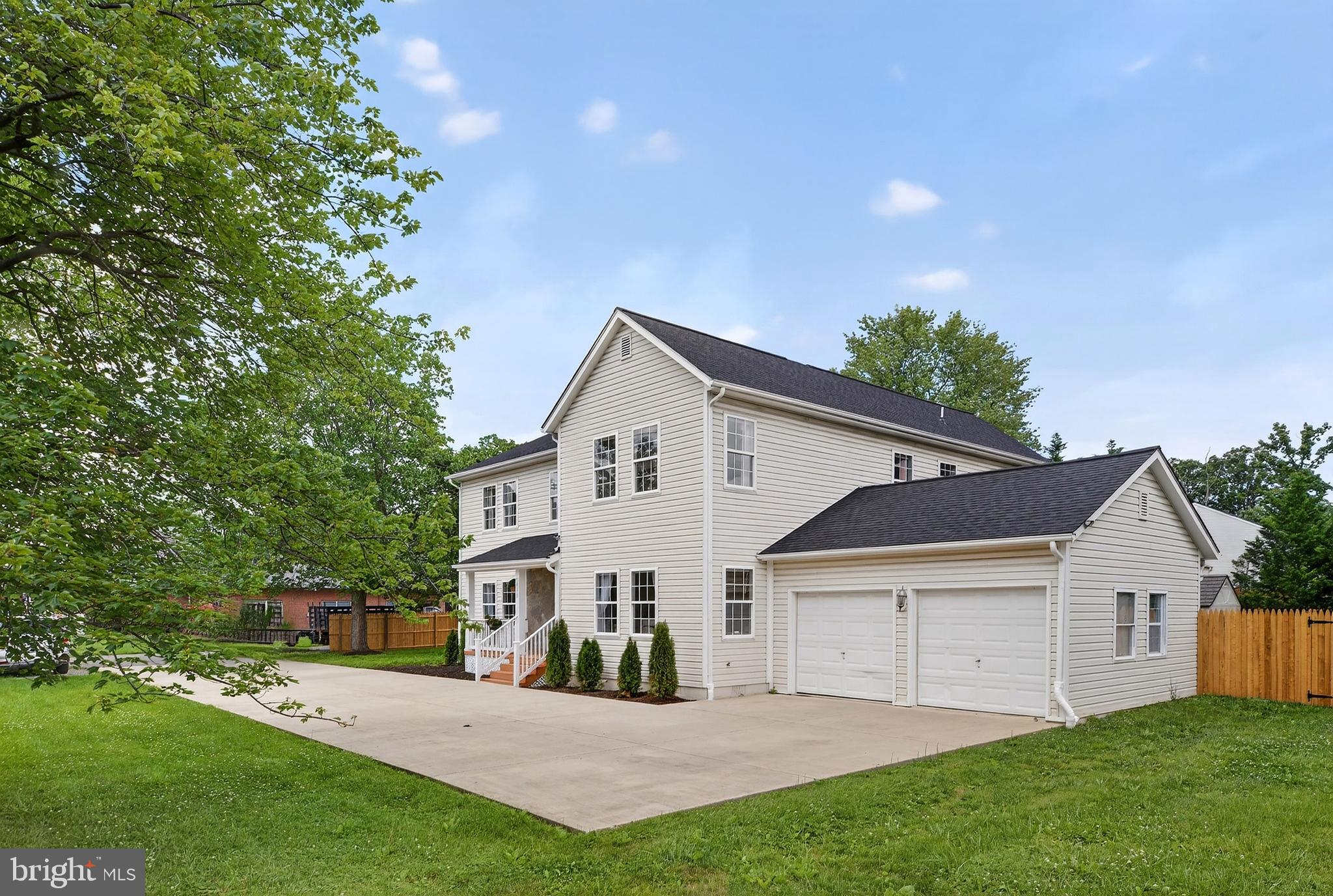 LAYTONIA - Residential