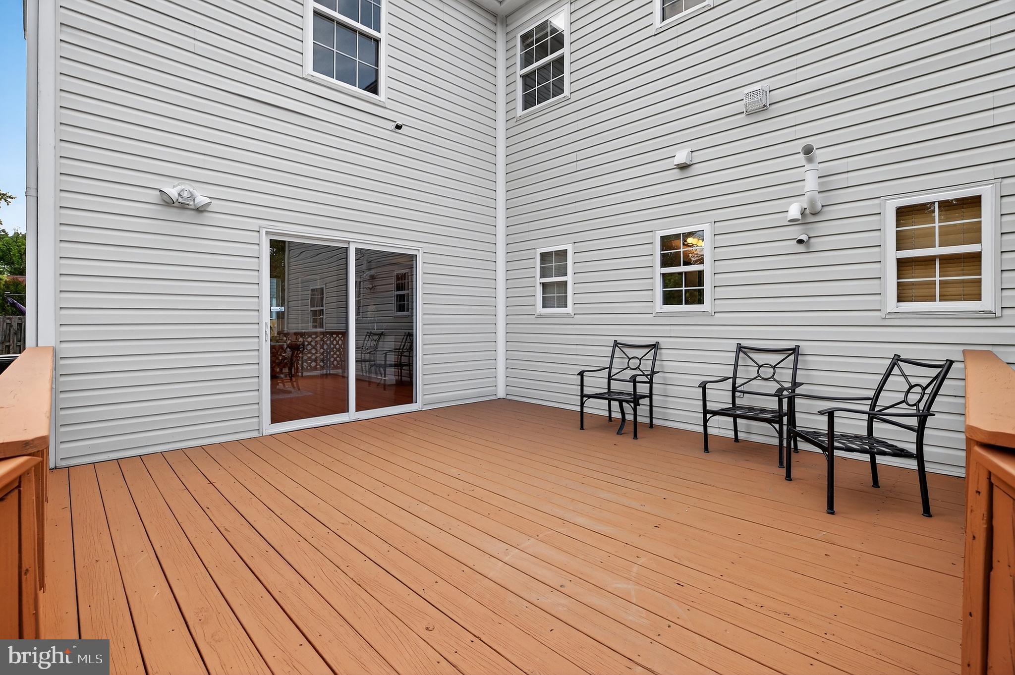 LAYTONIA - Residential