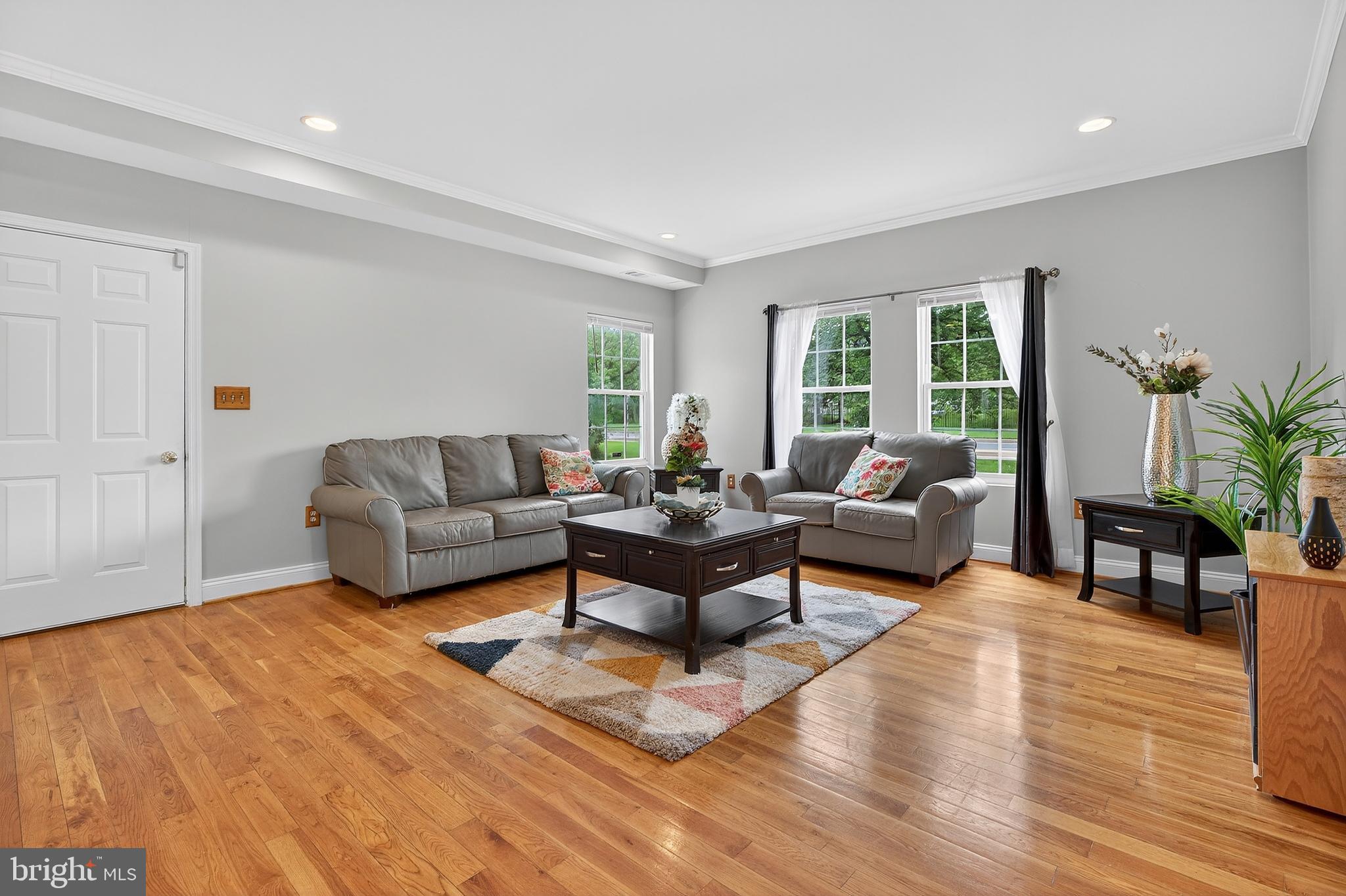 LAYTONIA - Residential