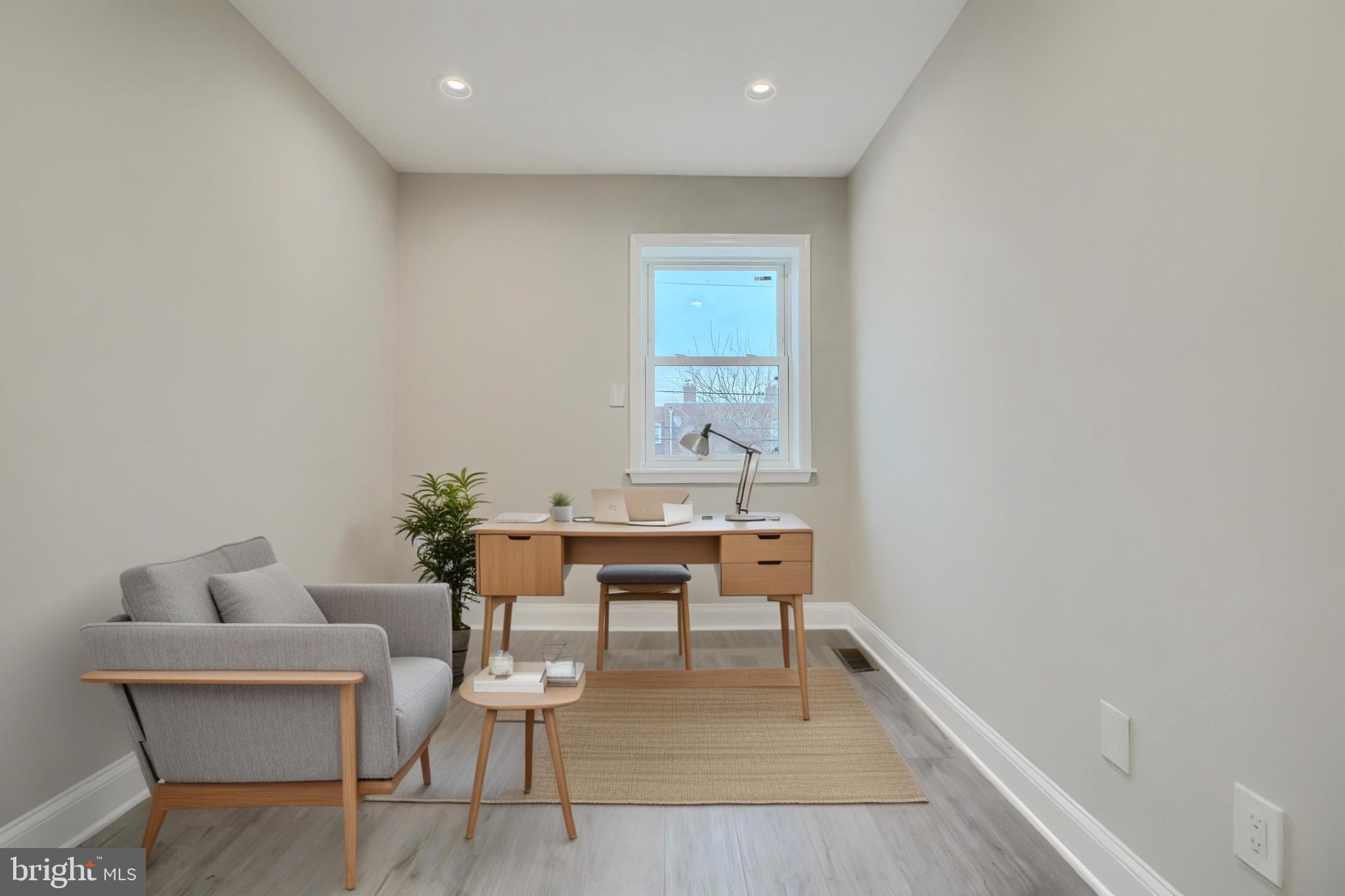 GREEKTOWN - Residential