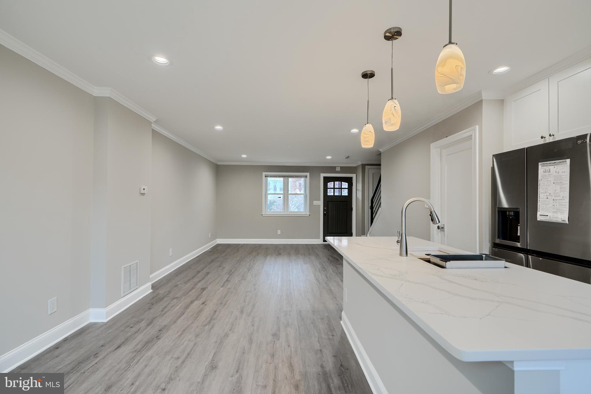 GREEKTOWN - Residential