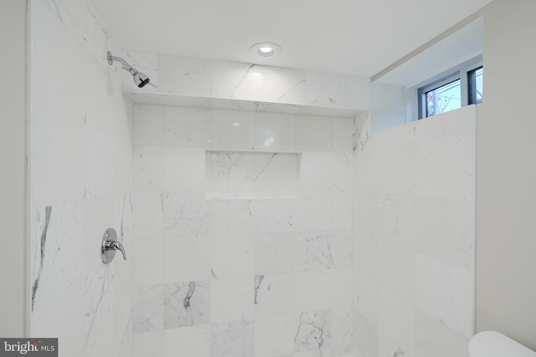 GREEKTOWN - Residential