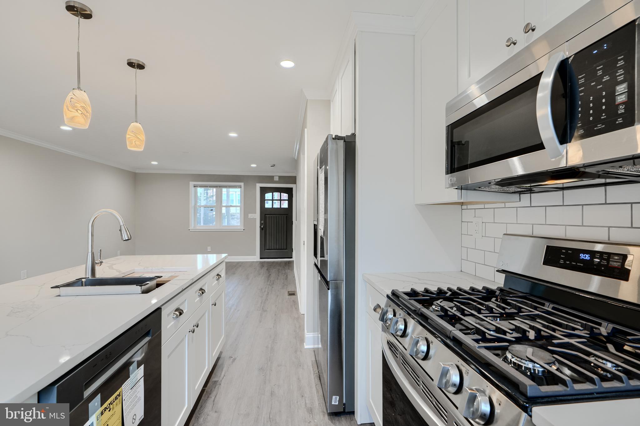 GREEKTOWN - Residential