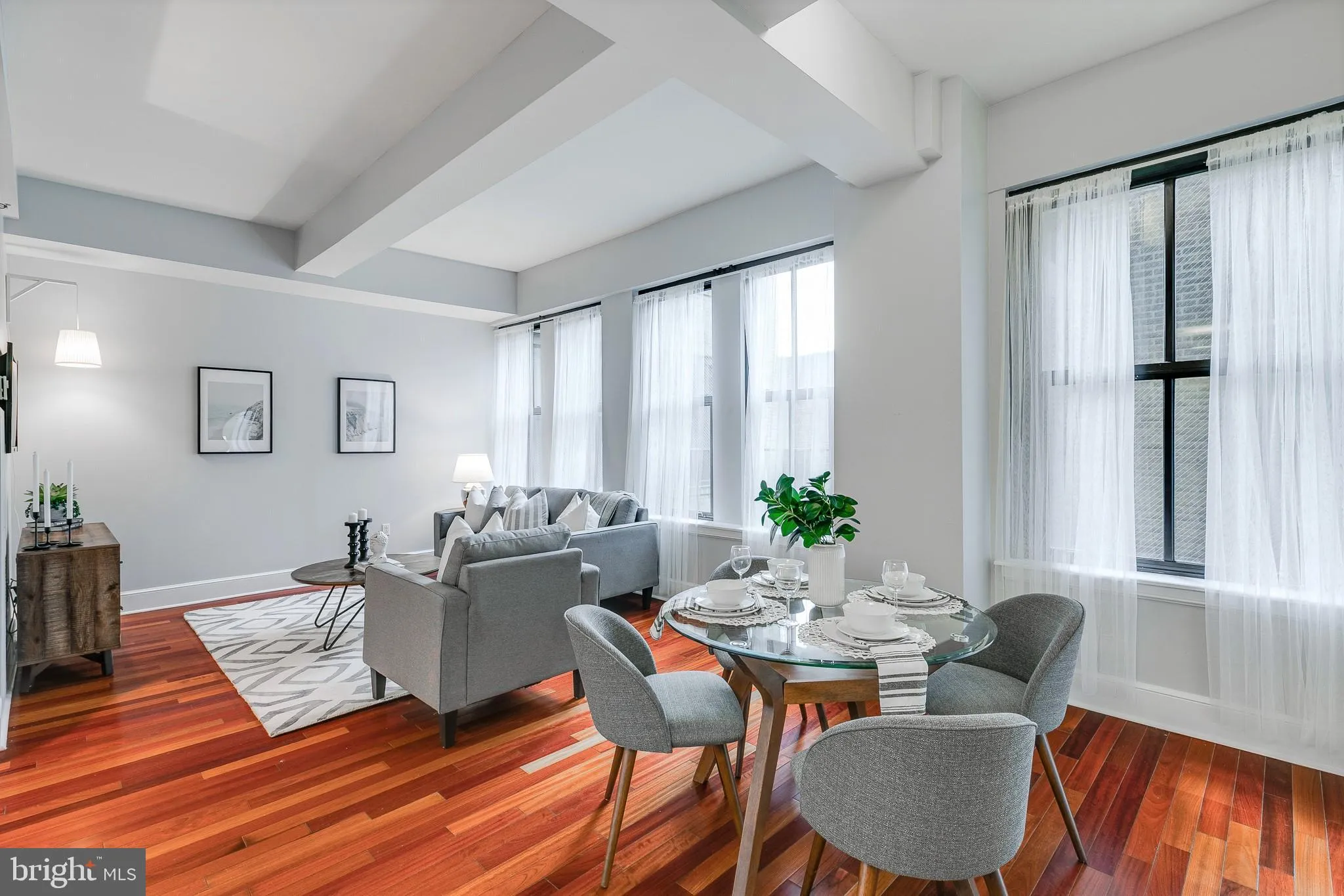 Philadelphia, Pennsylvania 19102, United States, 1 Bedroom Bedrooms, ,1 BathroomBathrooms,Residential,Active,97891