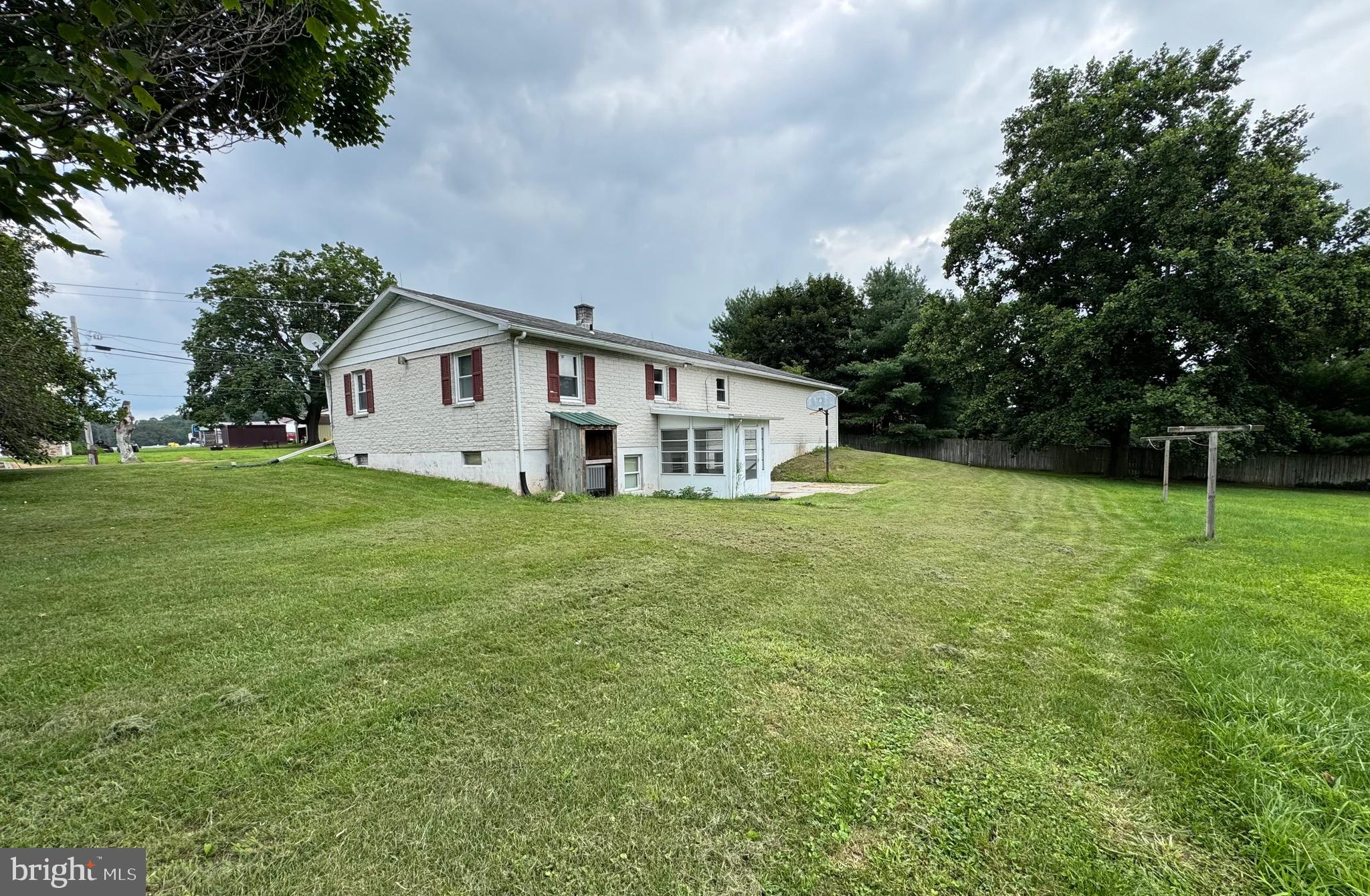 236 FREEPORT ROAD