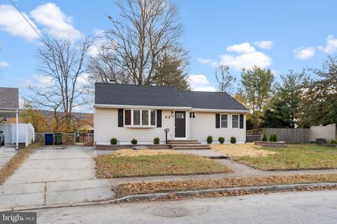 Photo of 23 King Avenue, MARLTON, NJ 08053 (MLS # NJBL2101158)