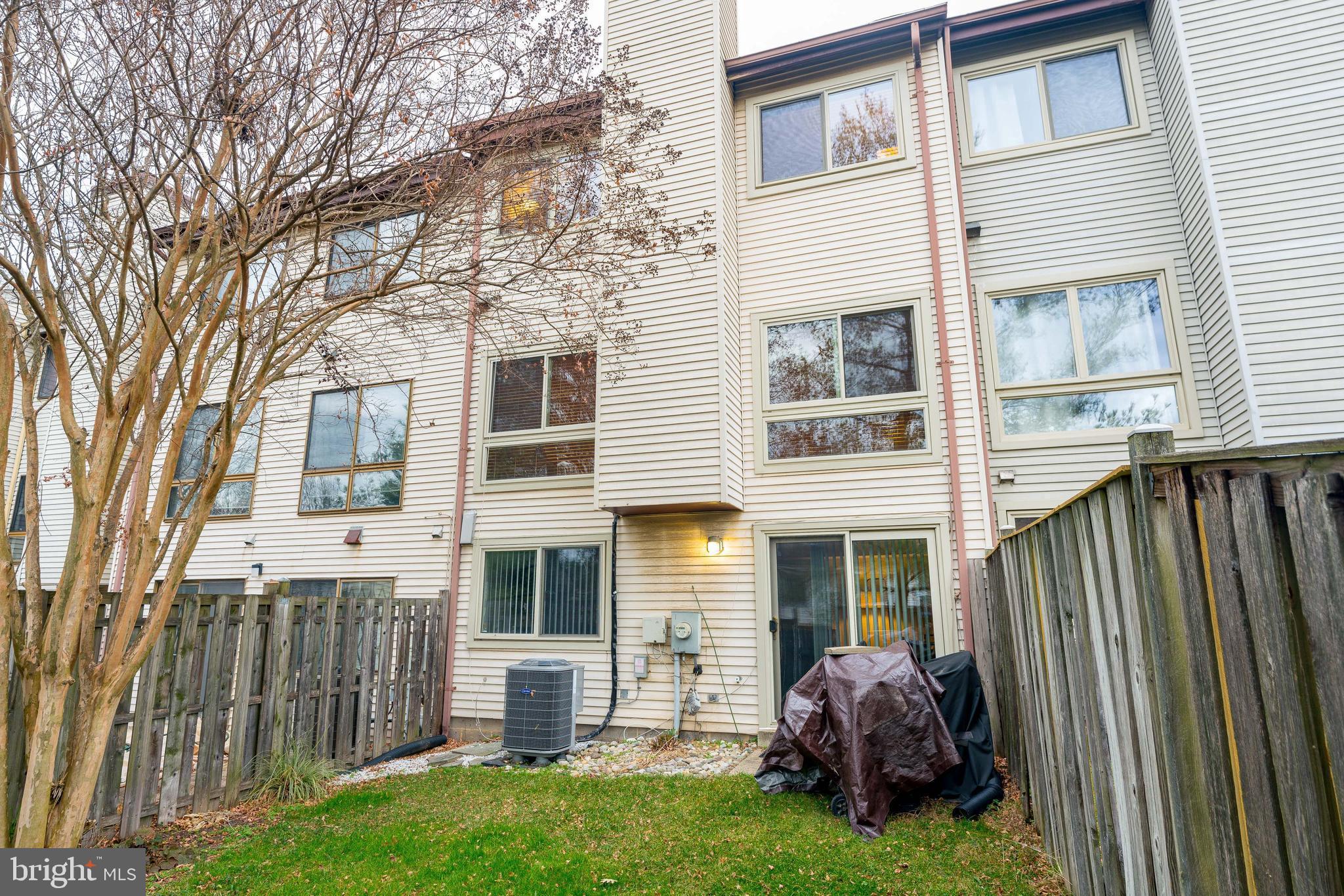 GLEN ORA - PLAT 9 - Residential