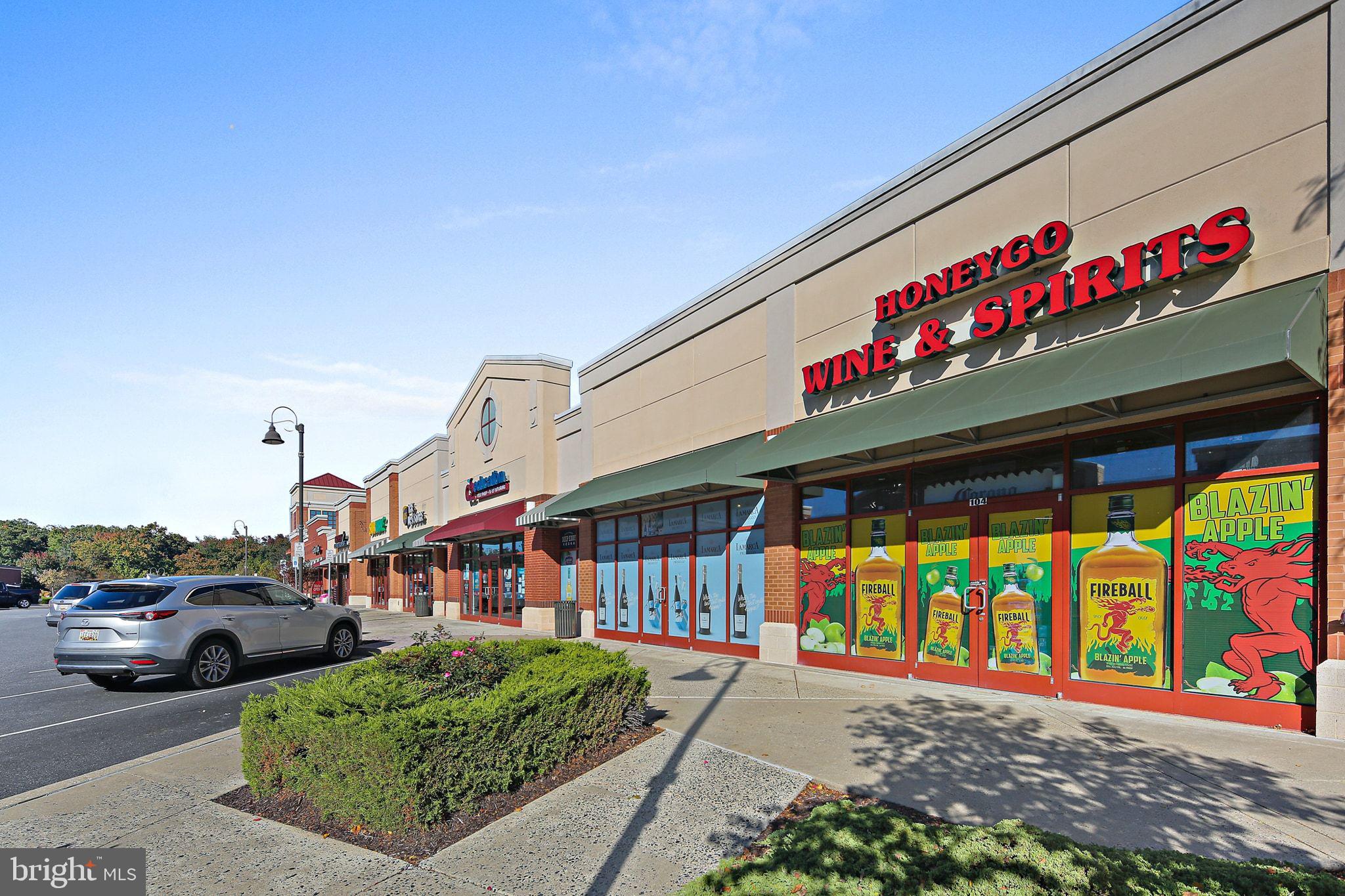 WINDSOR AT PERRY HALL FARMS - Residential