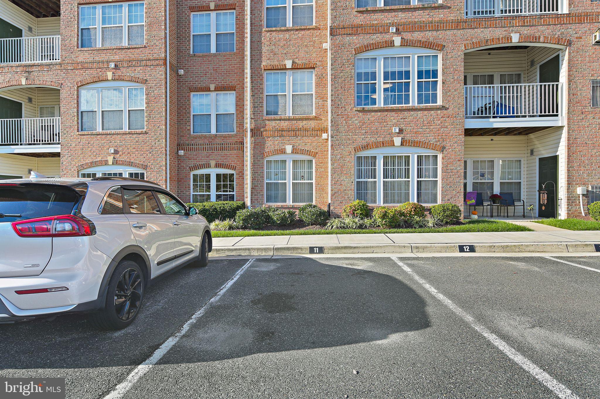 WINDSOR AT PERRY HALL FARMS - Residential