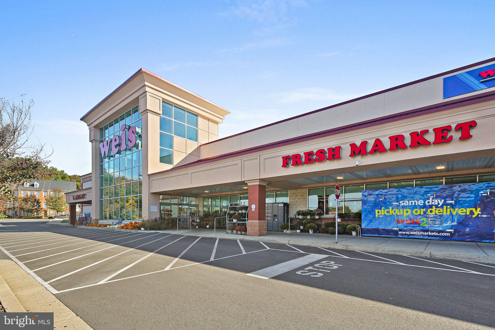 WINDSOR AT PERRY HALL FARMS - Residential