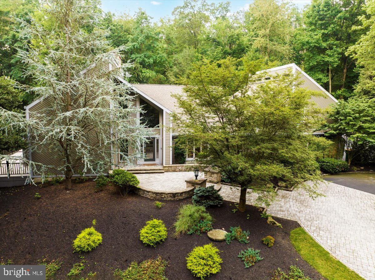 THE OAKS - Residential