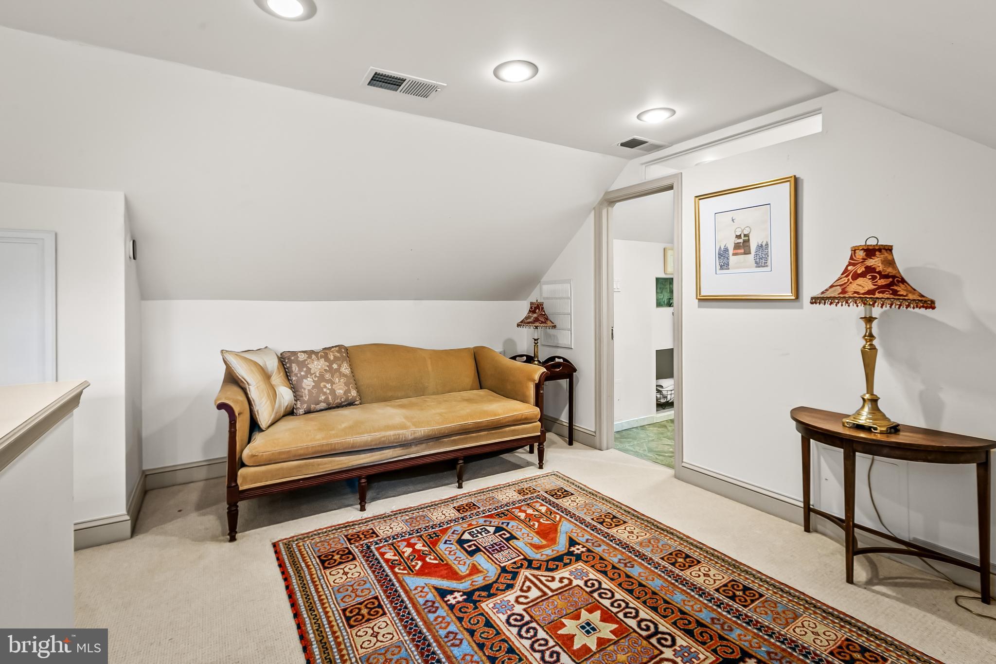 HOMELAND HISTORIC DISTRICT - Residential