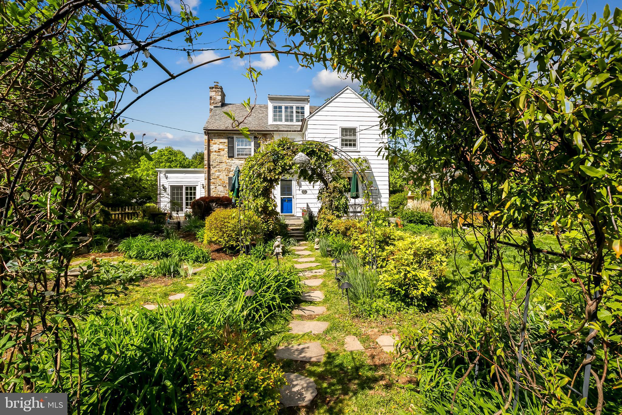 HOMELAND HISTORIC DISTRICT - Residential