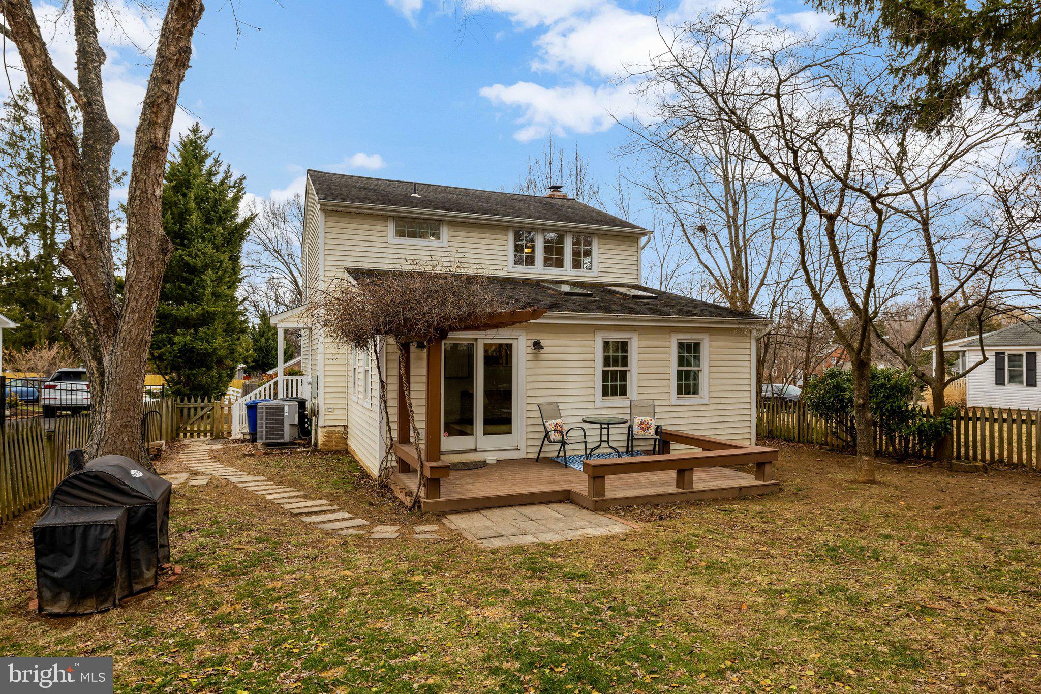 LOWENBACH - Residential